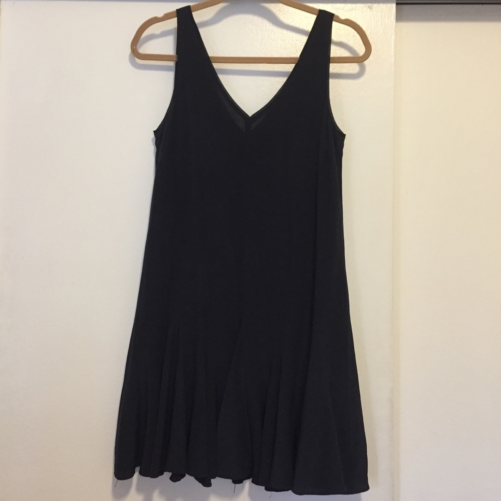 Club Monaco navy silk dress size 00